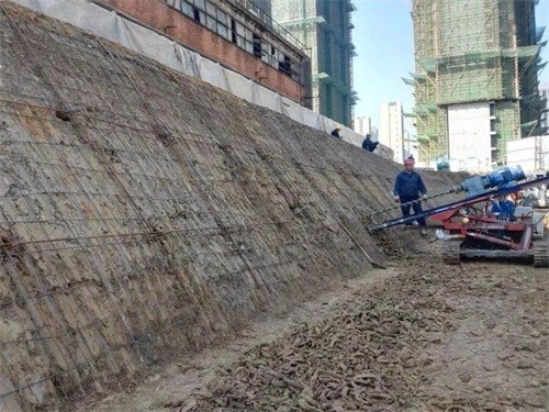 五指山建筑边坡支护