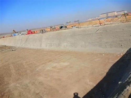 五指山高铁桩基础建设